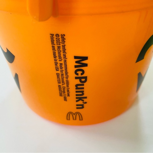 McDonald’s | Halloween Happy Meal Buckets 2022 McPunk’n McGoblin - Picture 4 of 5